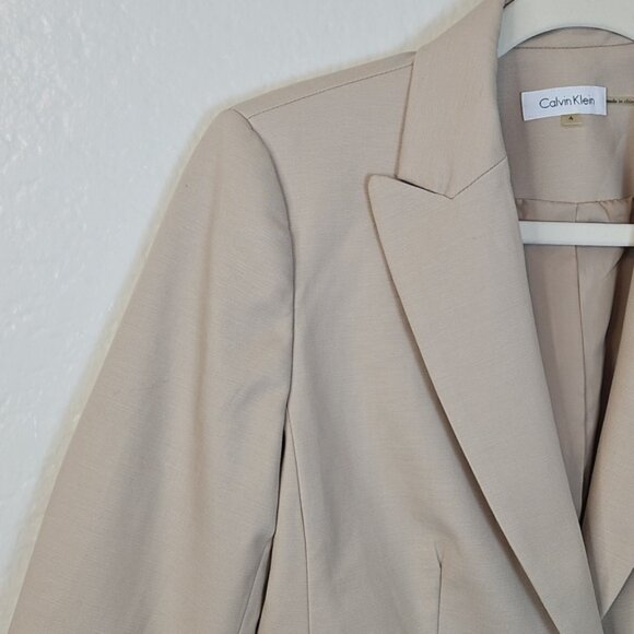 Calvin Klein Beige Blazer Women’s Size 4 - Picture 4 of 14